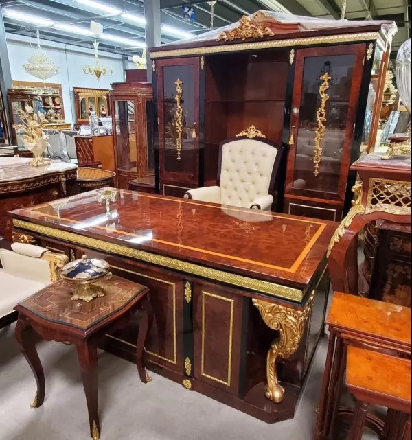 Imperial desk with Gold Accent - DT