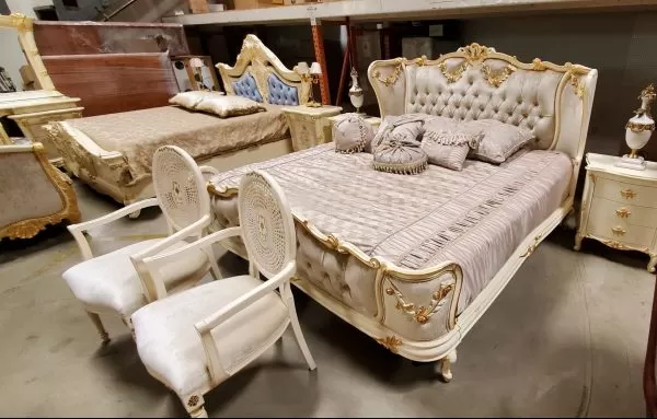 Classic Italian Luxury Bedroom Set by Florence Art