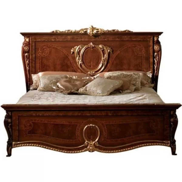 Elegant imported Queen Size bed by Arredoclassic