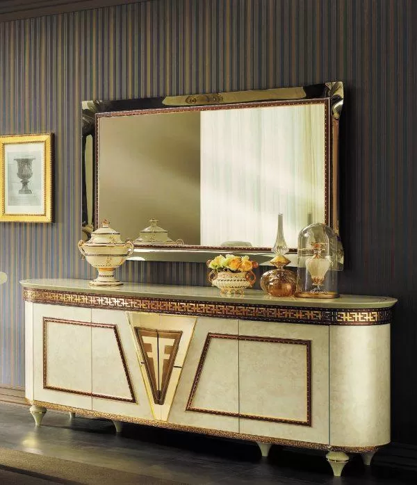 Elegant Classic Glass Mirror by Arredoclassic