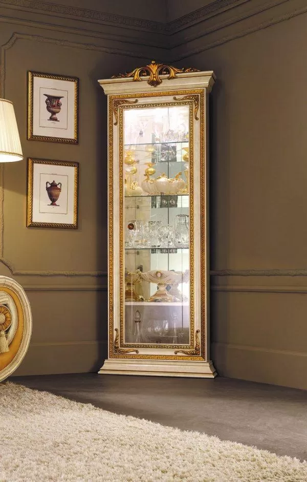 Elegant Classic Italian Arredoclassic Leonardo Corner Cabinet