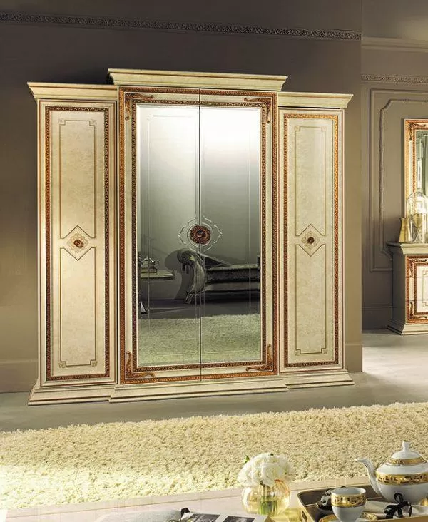 Classic Italian 4-Door Wardrobe by Arredoclassic