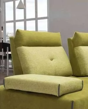 Modern Elegant Allison Sectional Sofa-Close Up