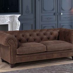 Modern Classic Buonarroti Sofa by Cubo Rosso