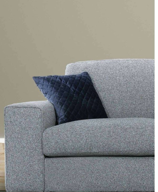 Modern Elegant Cortina Sectional Sofa-Close Up