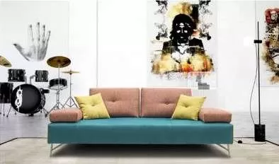 Italian Imported Beautiful Sofa by Cubo Rosso