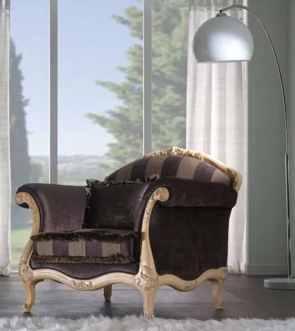 Italian Elegant Armchair by Florence Art