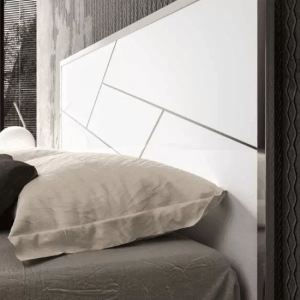 Dafne Modern Italian Bed, by Status Italian Furniture