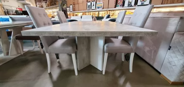 Modern Elegant Italian Dining Table