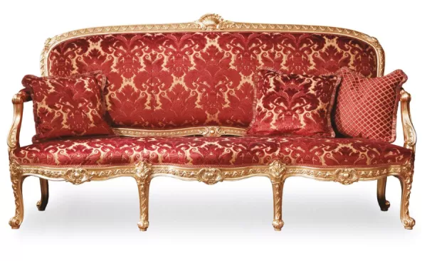 Elegant Classic 3 seat sofa