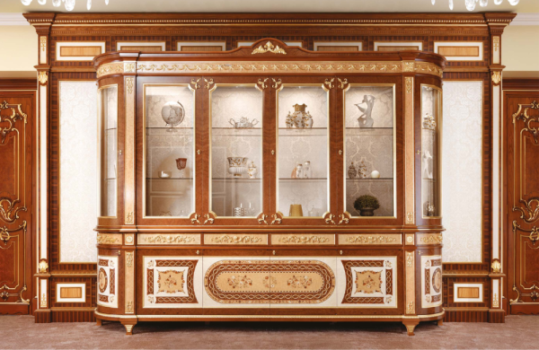 Classic Italian Wooden Vetrine - Viola Collection