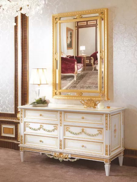 Beautiful Classic Italian Mirror - Myriam Collection