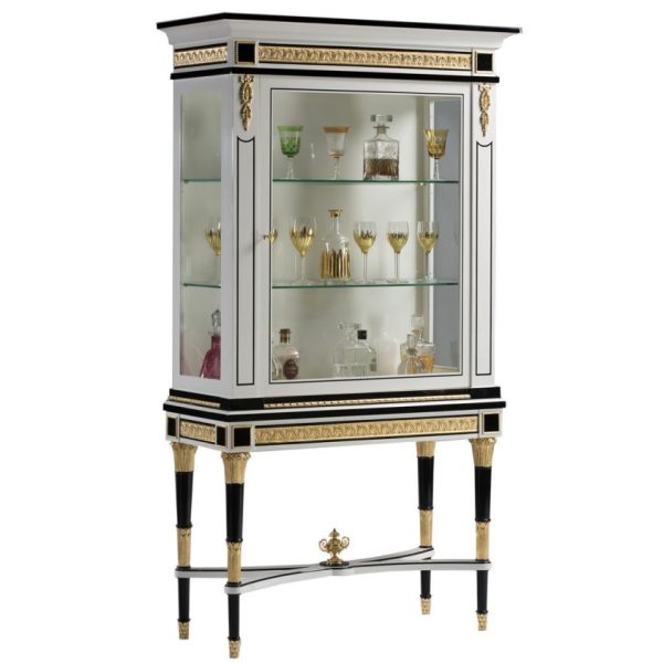 Cabinet, Wellington Collection, by Mariner