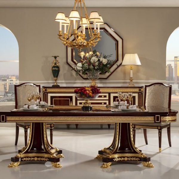 Stunning Classic Italian Dining Table, Lancaster Collection