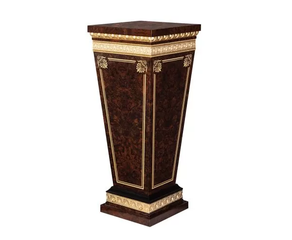 luxurious Crafted pedestal