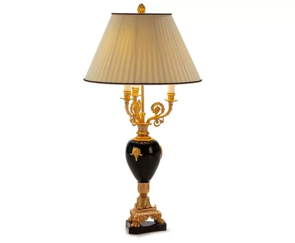 Luxurious Meticulous table lamp, Royal Heritage Collection