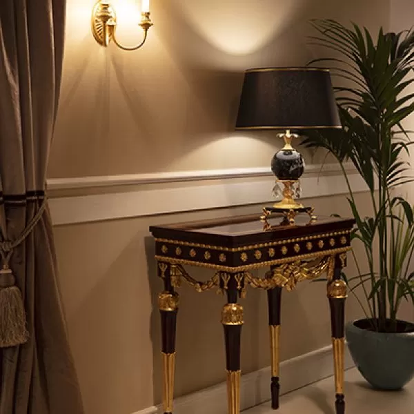 Table Lamp, Royal Heritage Collection