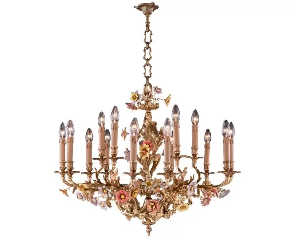 Classic exquisite chandelier, Royal Heritage Collection