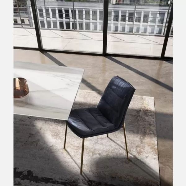 Lady Chair with 4 Metal legs, Eforma Collection
