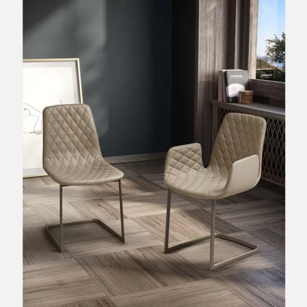Lenny Cantilever Chair, Eforma Collection