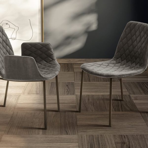 Lenny Chair with Metal legs, Eforma Collection